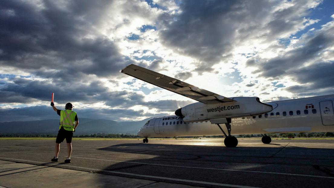 Video Penticton Airport Your Easier Way to Fly YYF Penticton Airport